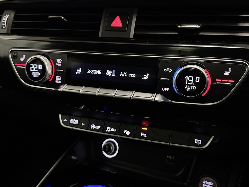 Audi RS4 Avant 2.9 TFSI V6 Vorsprung Estate 5dr Petrol Tiptronic quattro Euro 6 (s/s) (450 ps) - U936