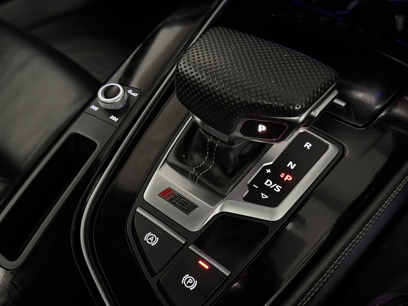 Audi RS4 Avant 2.9 TFSI V6 Vorsprung Estate 5dr Petrol Tiptronic quattro Euro 6 (s/s) (450 ps) - U936