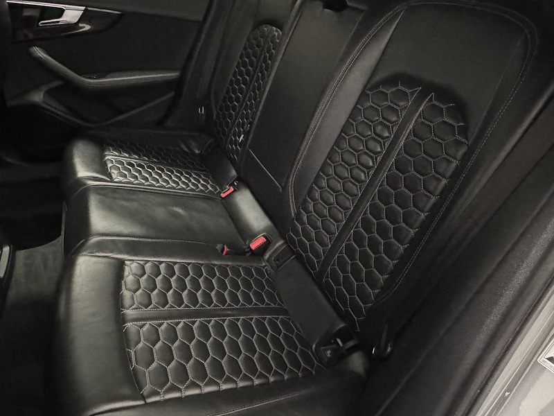 Audi RS4 Avant 2.9 TFSI V6 Vorsprung Estate 5dr Petrol Tiptronic quattro Euro 6 (s/s) (450 ps) - U936