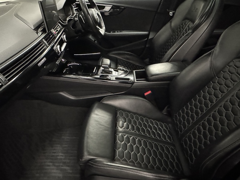 Audi RS4 Avant 2.9 TFSI V6 Vorsprung Estate 5dr Petrol Tiptronic quattro Euro 6 (s/s) (450 ps) - U936