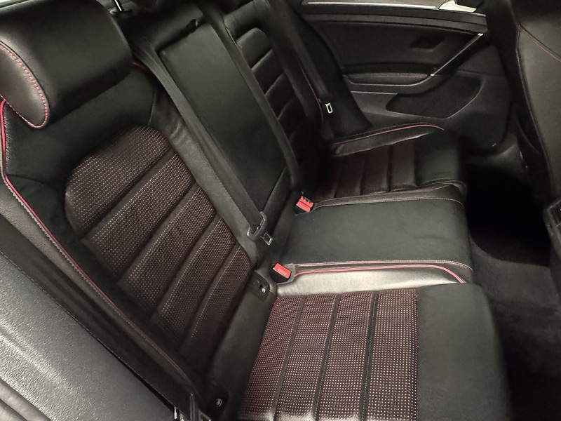 Volkswagen Golf 2.0 TSI GTI Performance Hatchback 5dr Petrol Manual Euro 6 (s/s) (245 ps) - U952