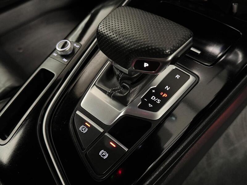 Audi A5 2.0 TDI 40 Black Edition Sportback 5dr Diesel S Tronic quattro Euro 6 (s/s) (204 ps) - U966
