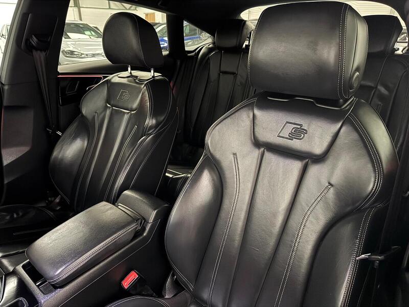 Audi A5 2.0 TDI 40 Black Edition Sportback 5dr Diesel S Tronic quattro Euro 6 (s/s) (204 ps) - U966