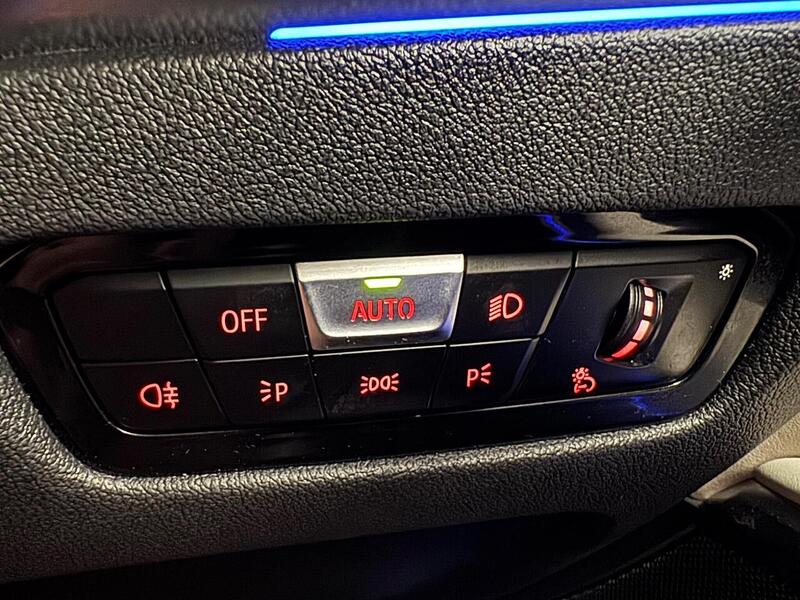 BMW 3 Series 3.0 M340i MHT Saloon 4dr Petrol Hybrid Auto xDrive Euro 6 (s/s) (374 ps) - U970