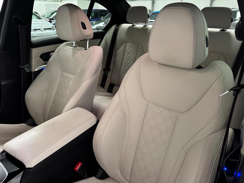 BMW 3 Series 3.0 M340i MHT Saloon 4dr Petrol Hybrid Auto xDrive Euro 6 (s/s) (374 ps) - U970