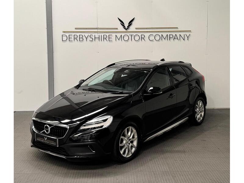 Volvo V40 Cross Country 1.5 T3 Pro Hatchback 5dr Petrol Auto Euro 6 (s/s) (152 ps) - U973