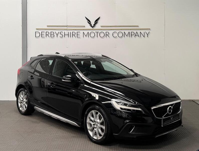 Volvo V40 Cross Country 1.5 T3 Pro Hatchback 5dr Petrol Auto Euro 6 (s/s) (152 ps) - U973