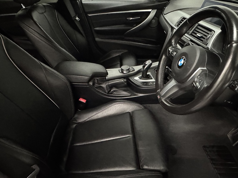 BMW 3 Series 2.0 320d M Sport Shadow Edition Touring 5dr Diesel Auto Euro 6 (s/s) (190 ps) - U974