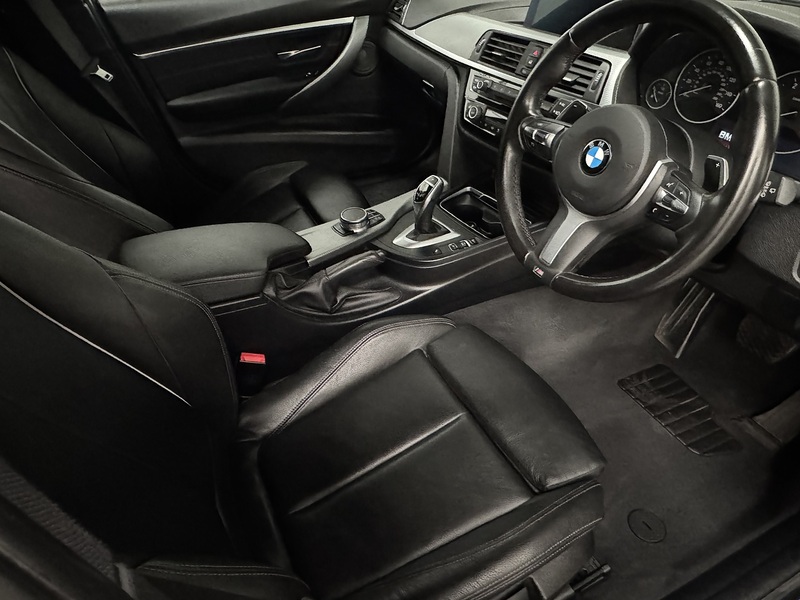 BMW 3 Series 2.0 320d M Sport Shadow Edition Touring 5dr Diesel Auto Euro 6 (s/s) (190 ps) - U974