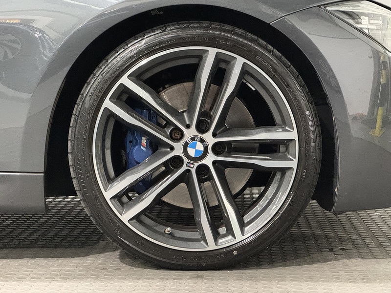 BMW 3 Series 2.0 320d M Sport Shadow Edition Touring 5dr Diesel Auto Euro 6 (s/s) (190 ps) - U974