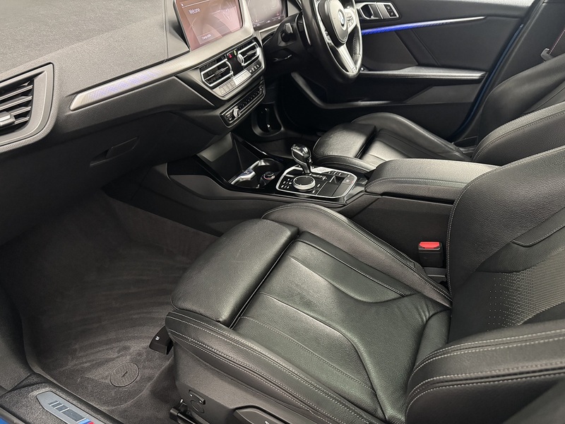 BMW 1 Series 2.0 M135i Hatchback 5dr Petrol Auto xDrive Euro 6 (s/s) (306 ps) - U975