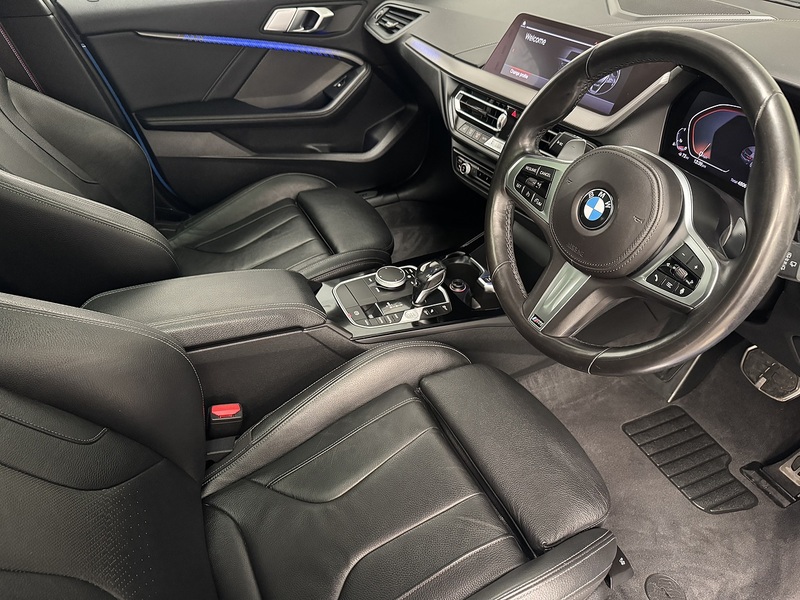 BMW 1 Series 2.0 M135i Hatchback 5dr Petrol Auto xDrive Euro 6 (s/s) (306 ps) - U975