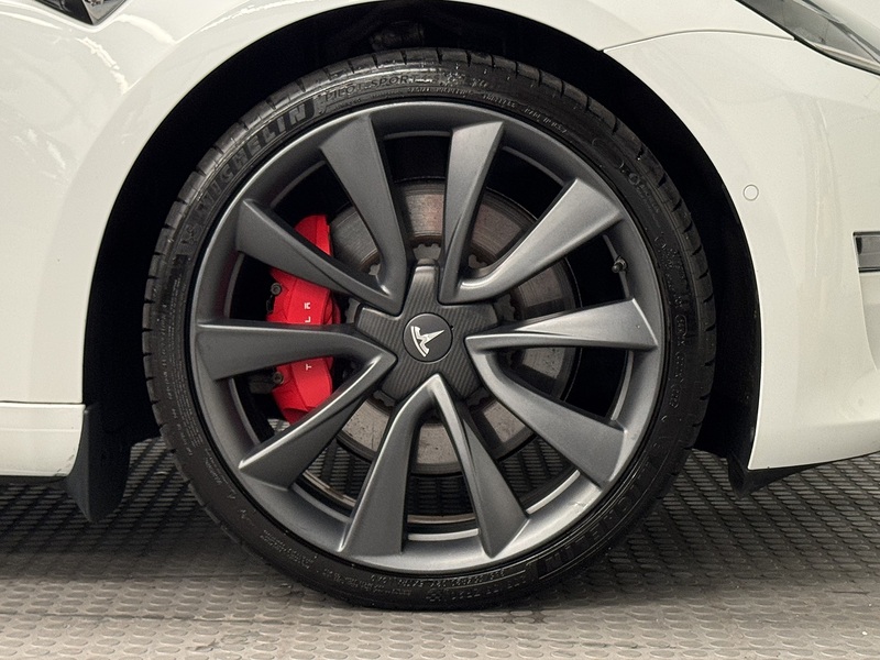Tesla Model 3 (Dual Motor) Performance Saloon 4dr Electric Auto 4WDE (Performance Upgrade) (449 bhp) - U991