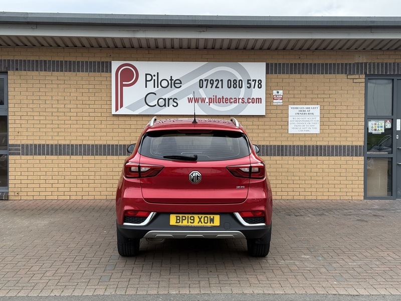 MG 1.5 VTi-TECH Exclusive SUV 5dr Petrol Manual Euro 6 (s/s) (106 ps)