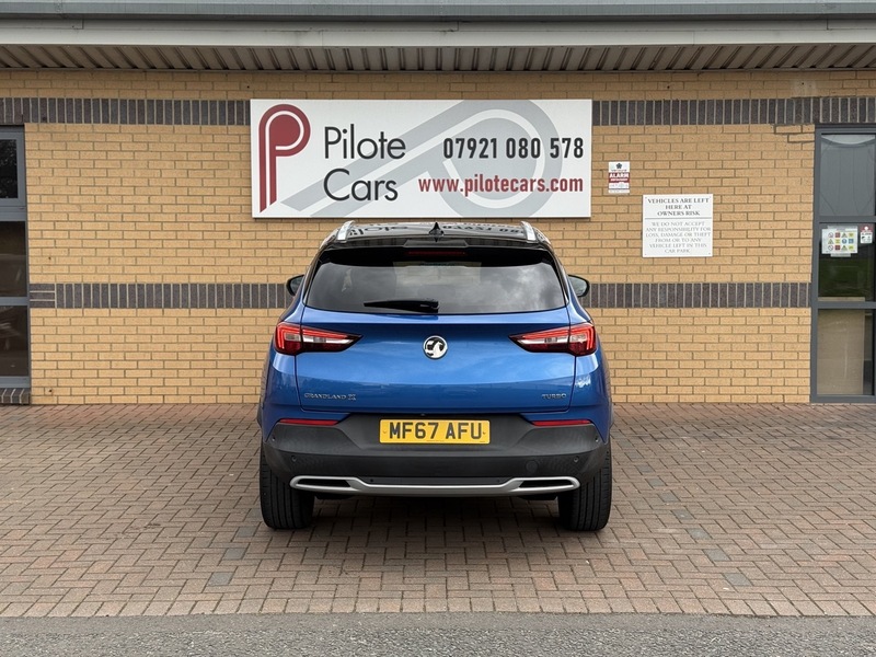 Vauxhall 1.2 Turbo Elite Nav SUV 5dr Petrol Manual Euro 6 (s/s) (130 ps)