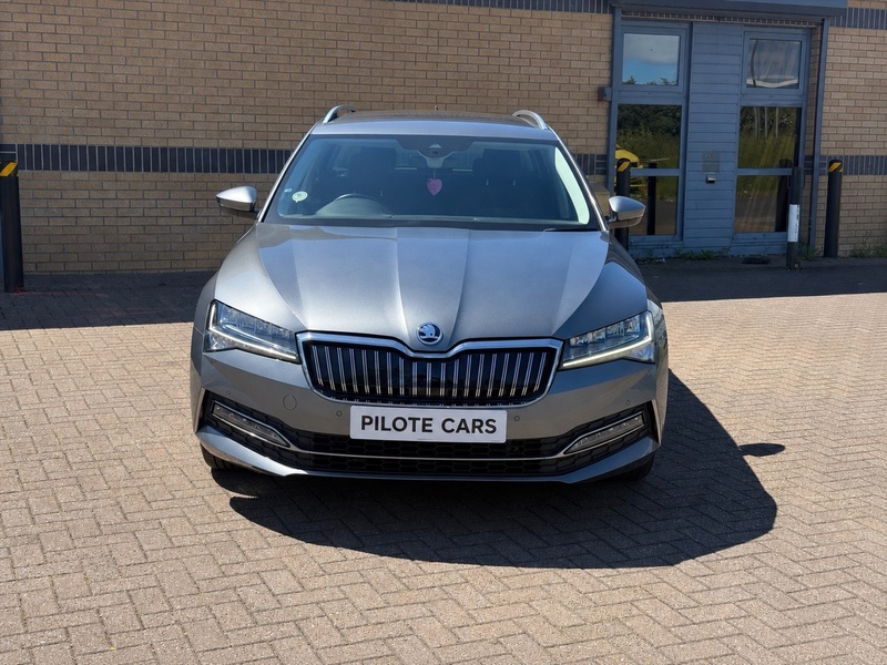 Skoda 1.4 TSI iV 13kWh SE Technology Estate 5dr Petrol Plug-in Hybrid DSG Euro 6 (s/s) (218 ps)