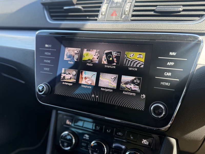 Skoda 1.4 TSI iV 13kWh SE Technology Estate 5dr Petrol Plug-in Hybrid DSG Euro 6 (s/s) (218 ps)