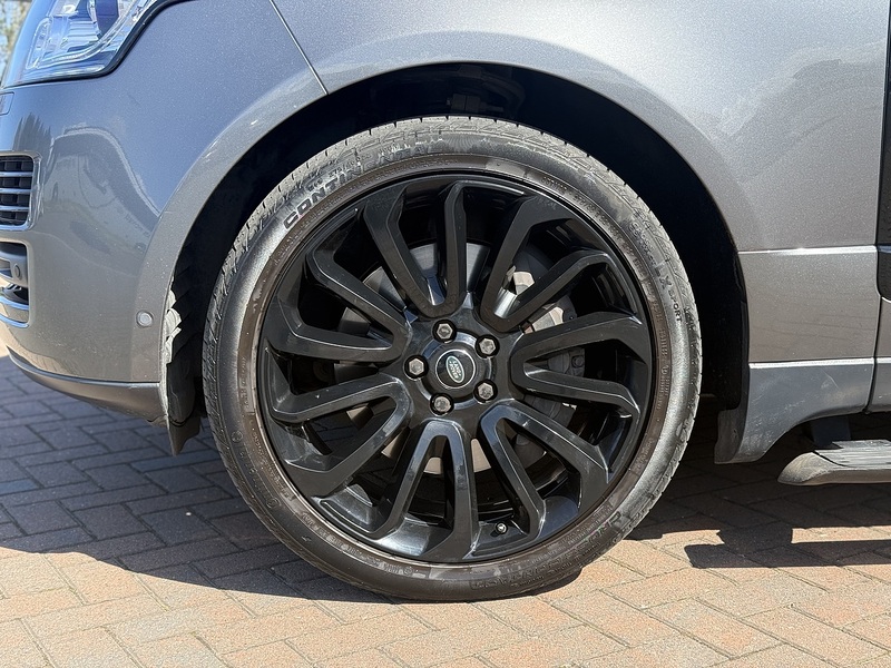 Land Rover 4.4 SD V8 Vogue SE SUV 5dr Diesel Auto 4WD Euro 6 (s/s) (339 ps)