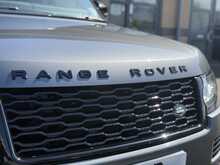 Land Rover Range Rover SD V8 Vogue SE 