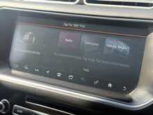 Land Rover Range Rover SD V8 Vogue SE 