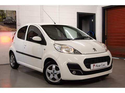 1.0 12V Allure Hatchback 5dr Petrol Manual Euro 5 (68 ps)