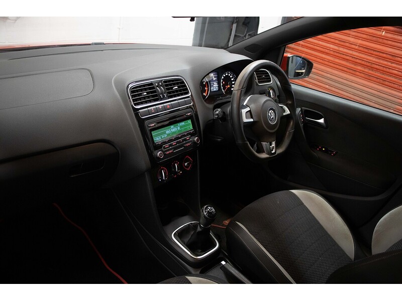 Volkswagen 1.2 TSI R-Line Hatchback 5dr Petrol Manual Euro 5 (105 ps)