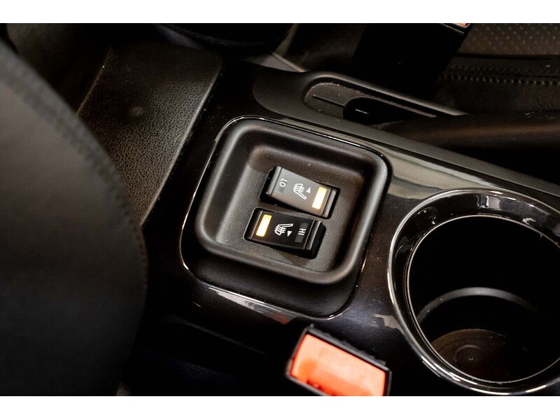 Nissan 1.6 Tekna SUV 5dr Petrol XTRON Euro 6 (117 ps)