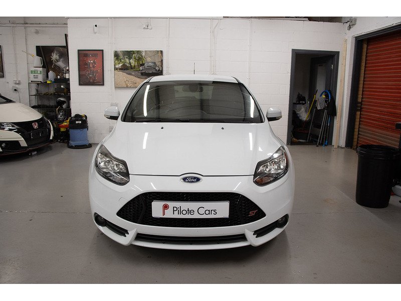 Ford 2.0T EcoBoost ST-2 Hatchback 5dr Petrol Manual Euro 5 (s/s) (250 ps)