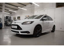 Ford Focus T EcoBoost ST-2 