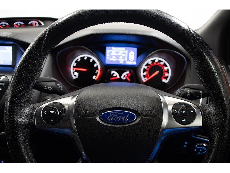 Ford 2.0T EcoBoost ST-2 Hatchback 5dr Petrol Manual Euro 5 (s/s) (250 ps)