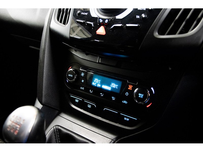 Ford 2.0T EcoBoost ST-2 Hatchback 5dr Petrol Manual Euro 5 (s/s) (250 ps)