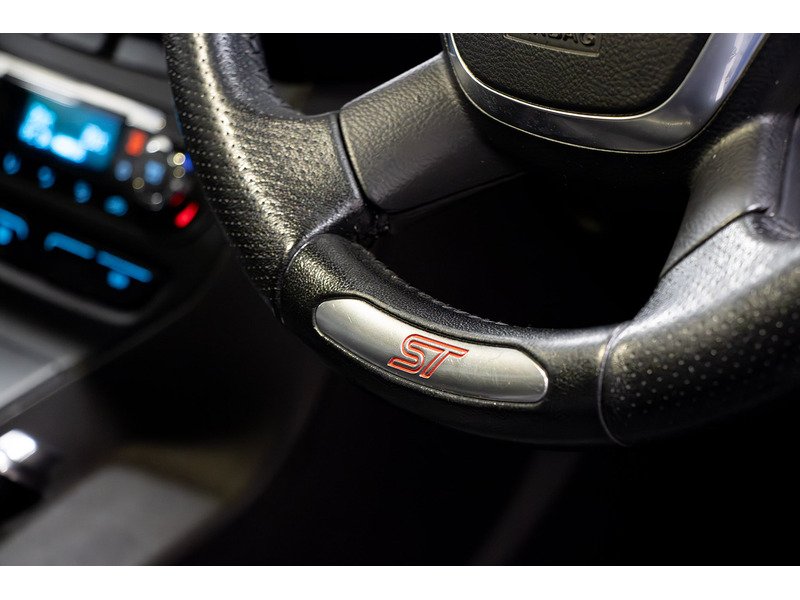 Ford 2.0T EcoBoost ST-2 Hatchback 5dr Petrol Manual Euro 5 (s/s) (250 ps)