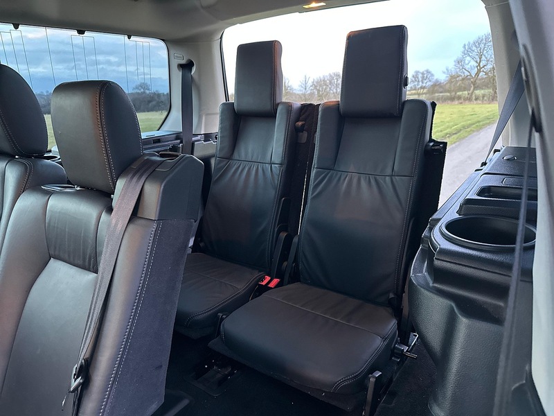 Land Rover 3.0 SD V6 HSE SUV 5dr Diesel Auto 4WD Euro 6 (s/s) (256 bhp)