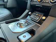Land Rover Discovery 4 SD V6 HSE 
