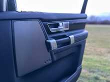 Land Rover Discovery 4 SD V6 HSE 