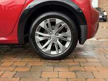 Peugeot E-208 Allure 