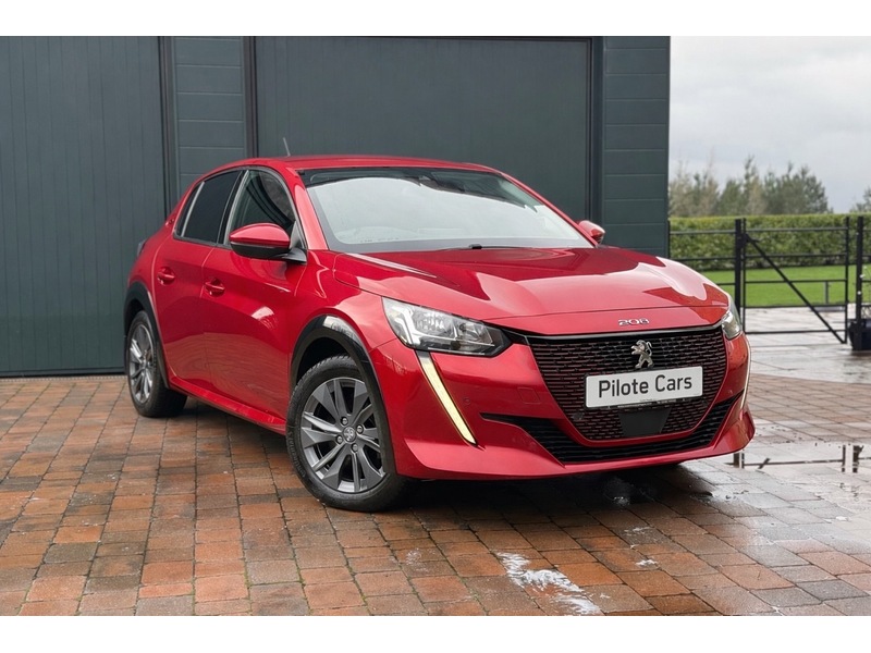 Peugeot 50kWh Allure Hatchback 5dr Electric Auto (136 ps)