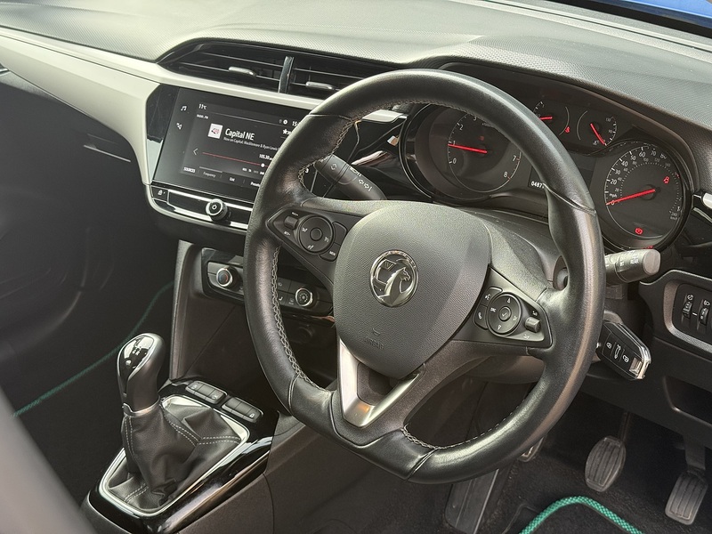 Vauxhall 1.2 SE Hatchback 5dr Petrol Manual Euro 6 (75 ps)