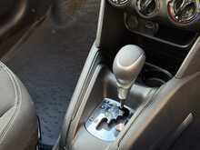 Peugeot 208 PureTech Allure 