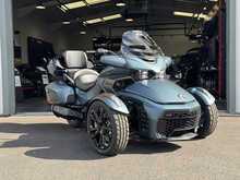 Can-Am Spyder F3