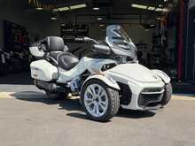 Can-Am Spyder F3