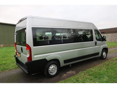 Peugeot Boxer 2.0 Blue HDi 335 L3 H2 17 Seat Minibus Euro 6 (130 bhp) - U136