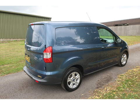 Ford Transit Courier 1.5 TDCi Limited Panel Van 5dr Diesel Manual L1 Euro 6 (100 bhp) - U260