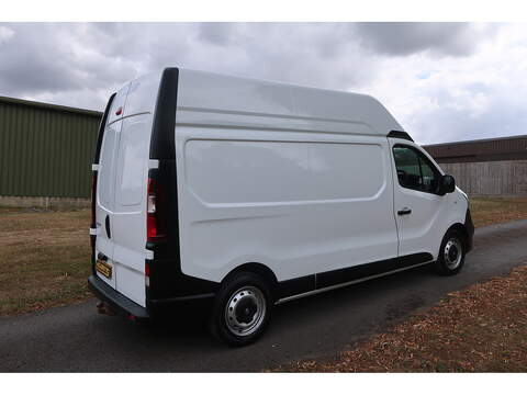 Vauxhall Vivaro 1.6 CDTi 2900 BiTurbo ecoTEC Panel Van 5dr Diesel Manual L2 H2 Euro 6 (s/s) (125 ps) - U273