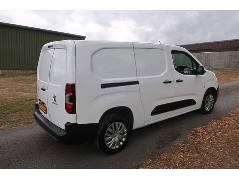 Peugeot Partner 1.5 BlueHDI 850 Professional Premium Plus LWB Crew Van Euro 6 (100 bhp) - U280