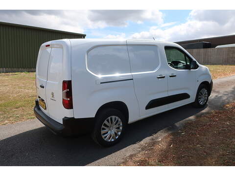 Peugeot Partner 1.5 BlueHDi 950 Professional Long Panel Van 6dr Diesel Manual LWB Euro 6 (s/s) (100 bhp) - U288