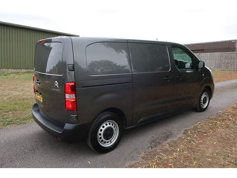 Citroen Dispatch 1.5 BlueHDi 1000 Enterprise Pro M Panel Van 6dr Diesel Manual FWD 2 Euro 6 (s/s) (100 ps) - U291