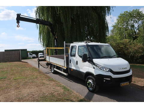 Iveco Daily 3.0 70C18D XXLWB Crew Cab Dropside With Hiab X-Hiduo 062 Crane Euro 6 (180 bhp) - U301
