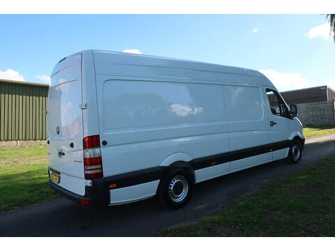 Mercedes-Benz Sprinter 2.1 314 CDi Panel Van 5dr Diesel Manual RWD L3 H2 Euro 6 (218 g/km, 140 bhp) - U334