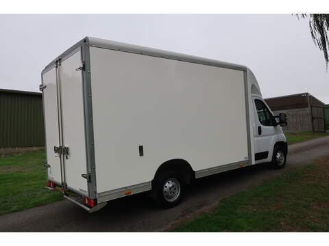 Citroen Relay 2.2 BlueHDi 35 Plus Ready To Run Low Loader Diesel Manual L3 Euro 6 (s/s) (140 ps) - U338